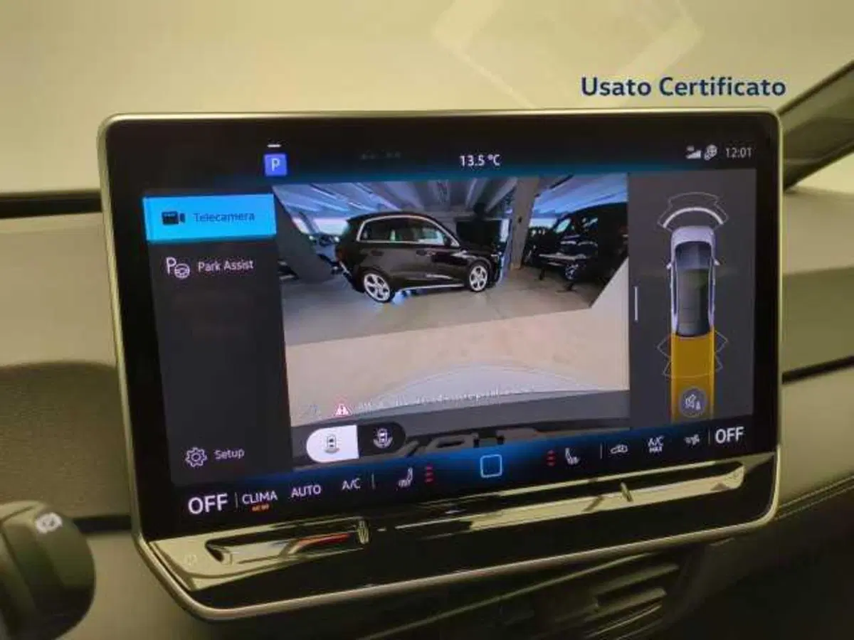 Volkswagen ID.3 usata a Avellino (13)