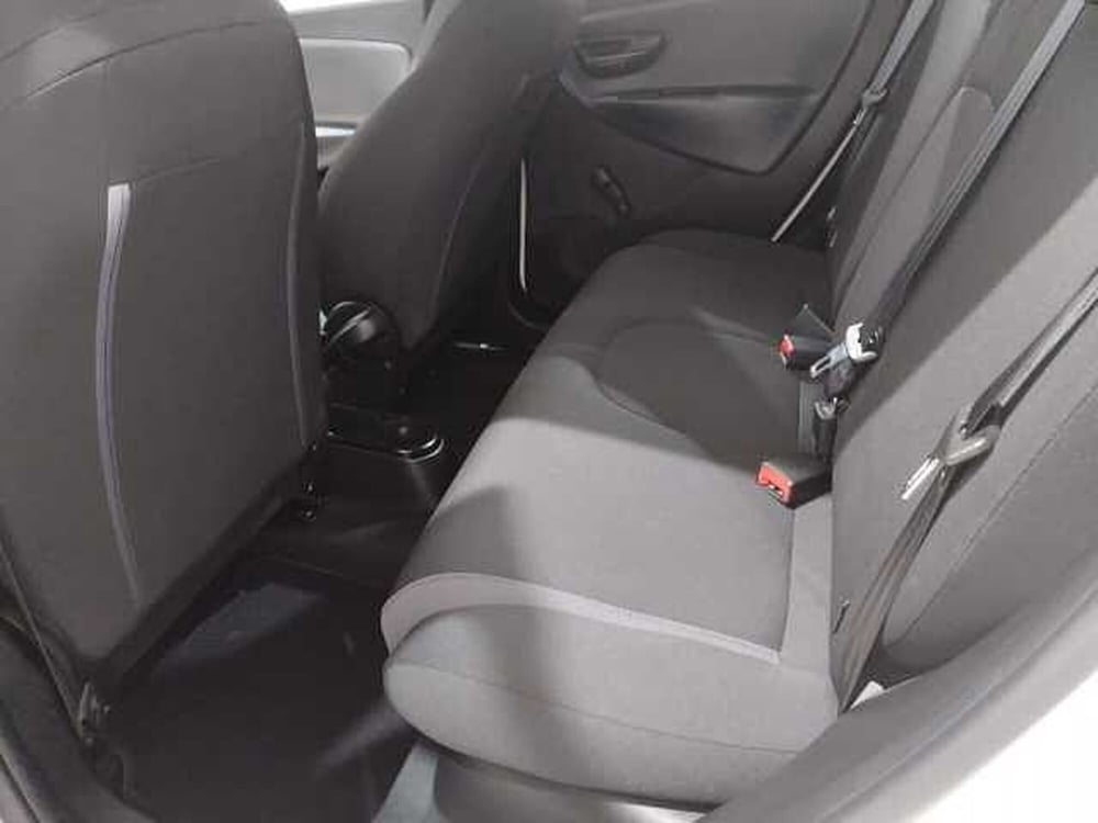 Lancia Ypsilon usata a Lecce (12)