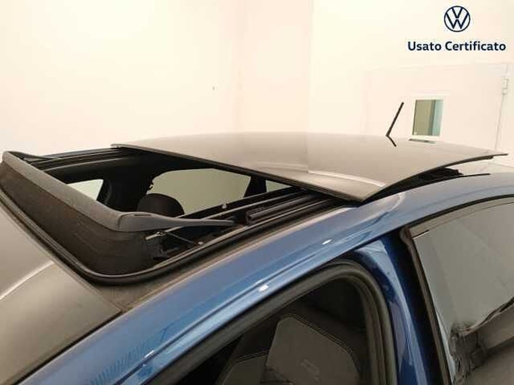 Volkswagen Taigo usata a Varese (13)