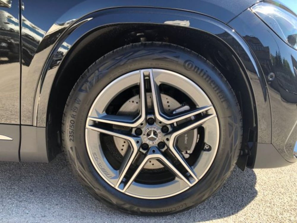 Mercedes-Benz GLA SUV nuova a Potenza (7)