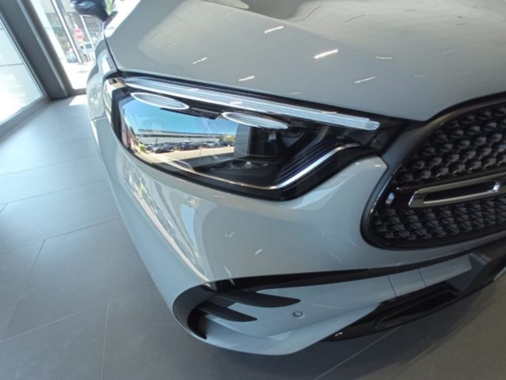 Mercedes-Benz GLC nuova a Potenza (14)