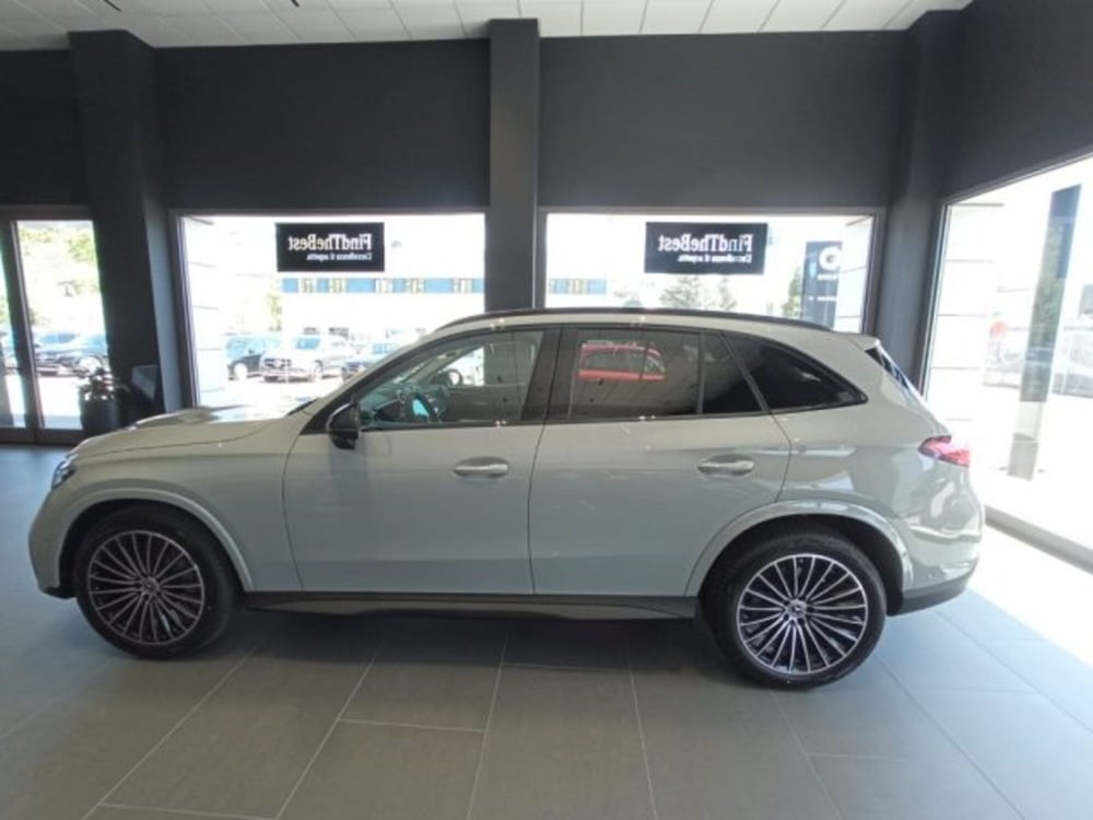 Mercedes-Benz GLC nuova a Potenza (4)