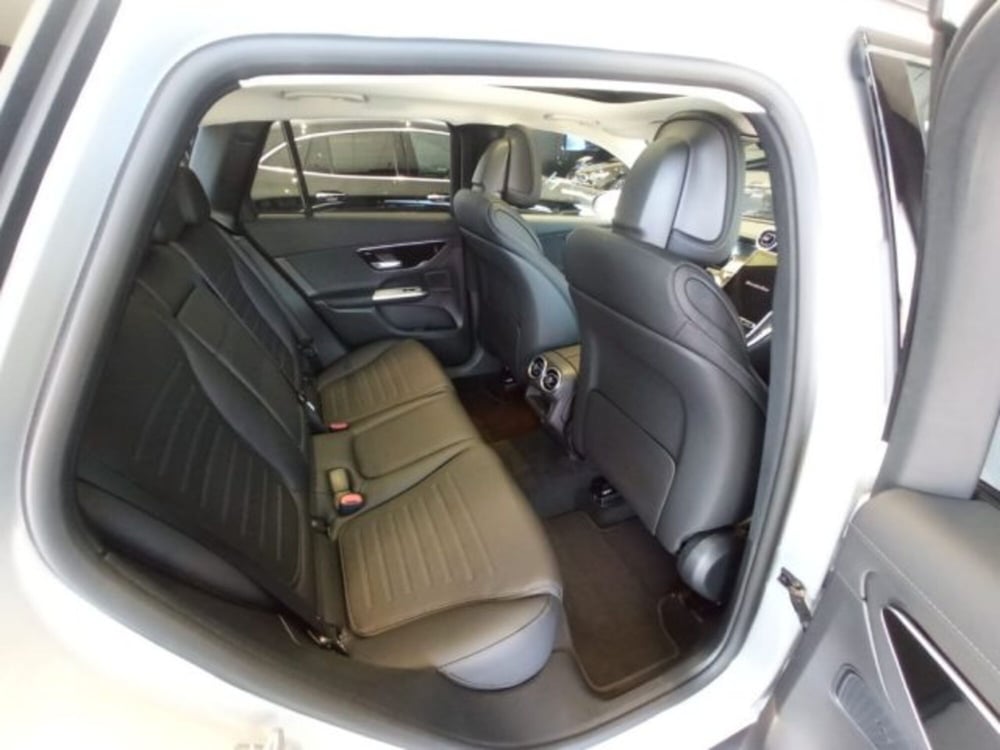 Mercedes-Benz GLC nuova a Potenza (8)