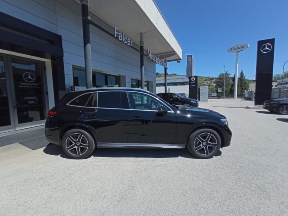 Mercedes-Benz GLC nuova a Potenza (4)