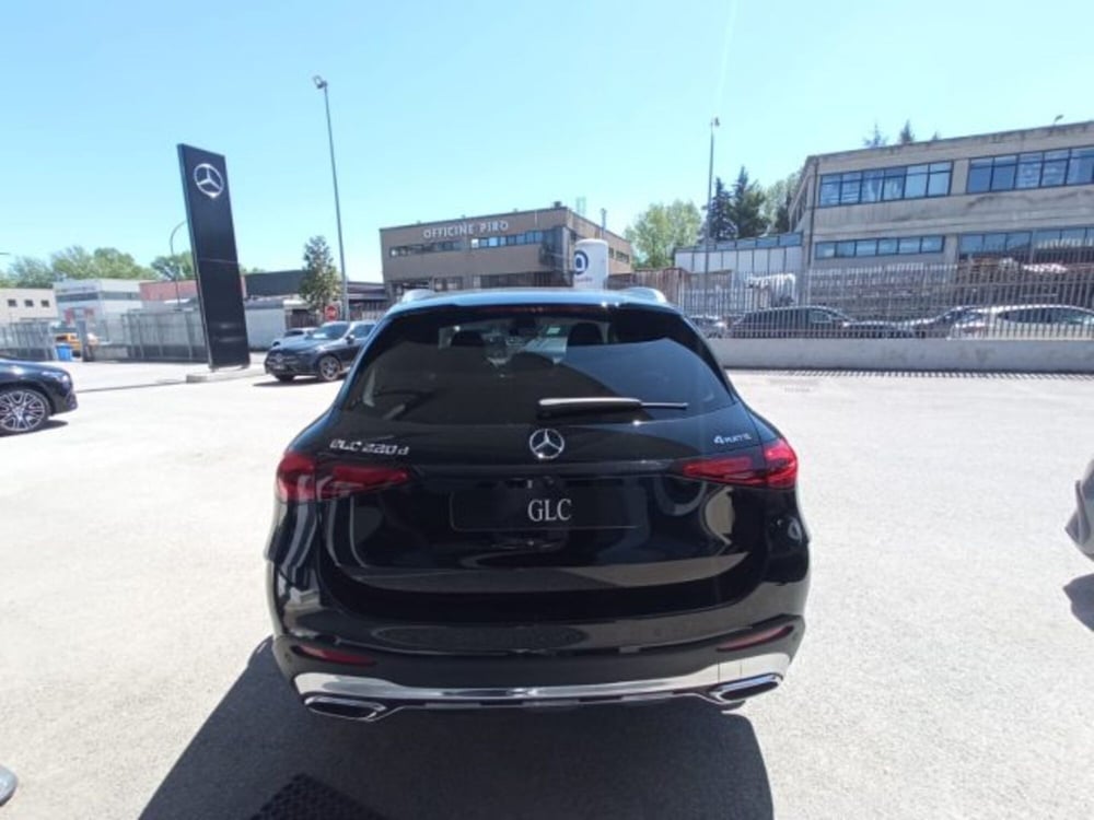 Mercedes-Benz GLC nuova a Potenza (5)