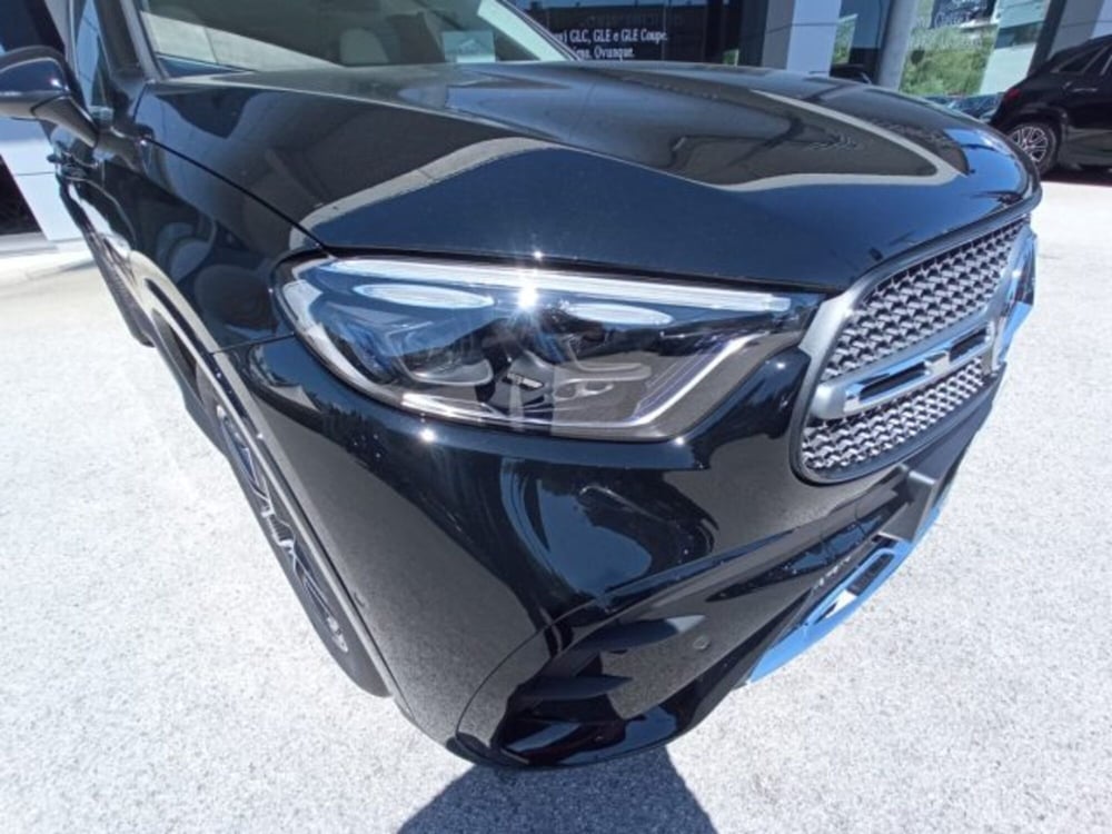 Mercedes-Benz GLC nuova a Potenza (8)