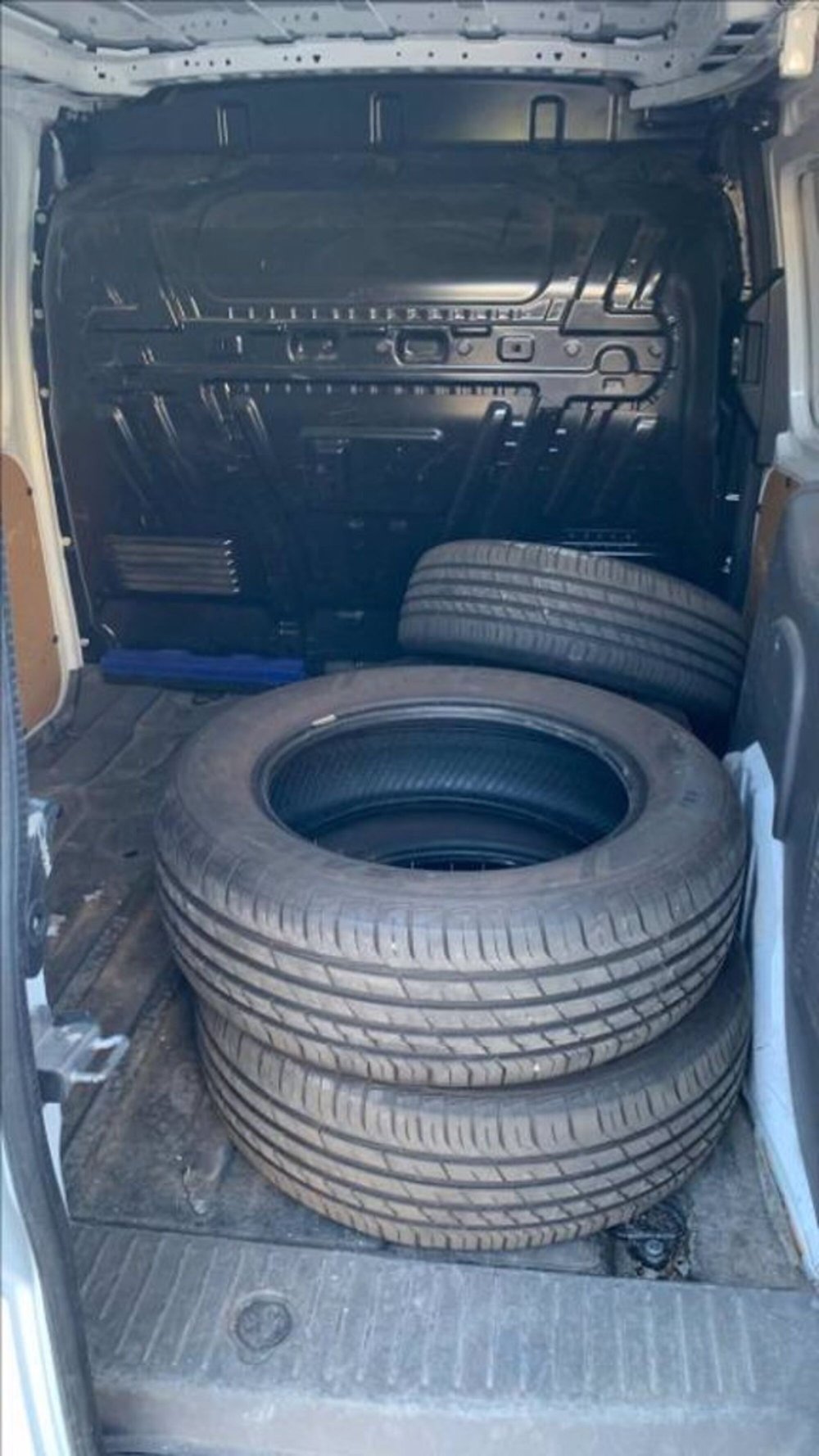 Ford Transit Connect Furgone usata a Milano (9)
