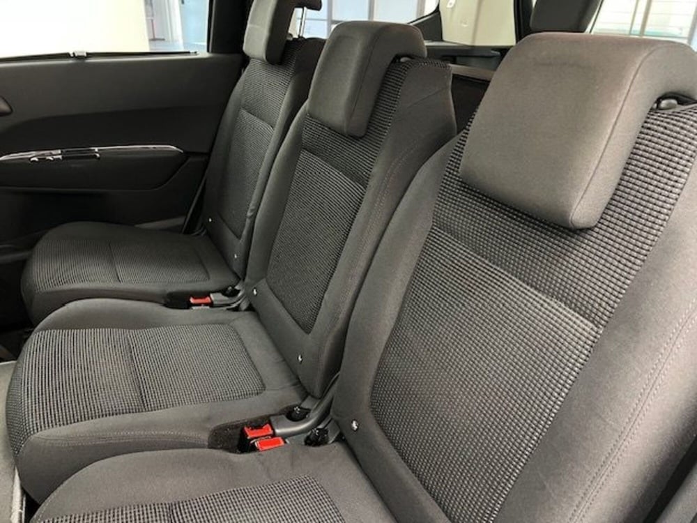 Peugeot 5008 usata a Alessandria (19)