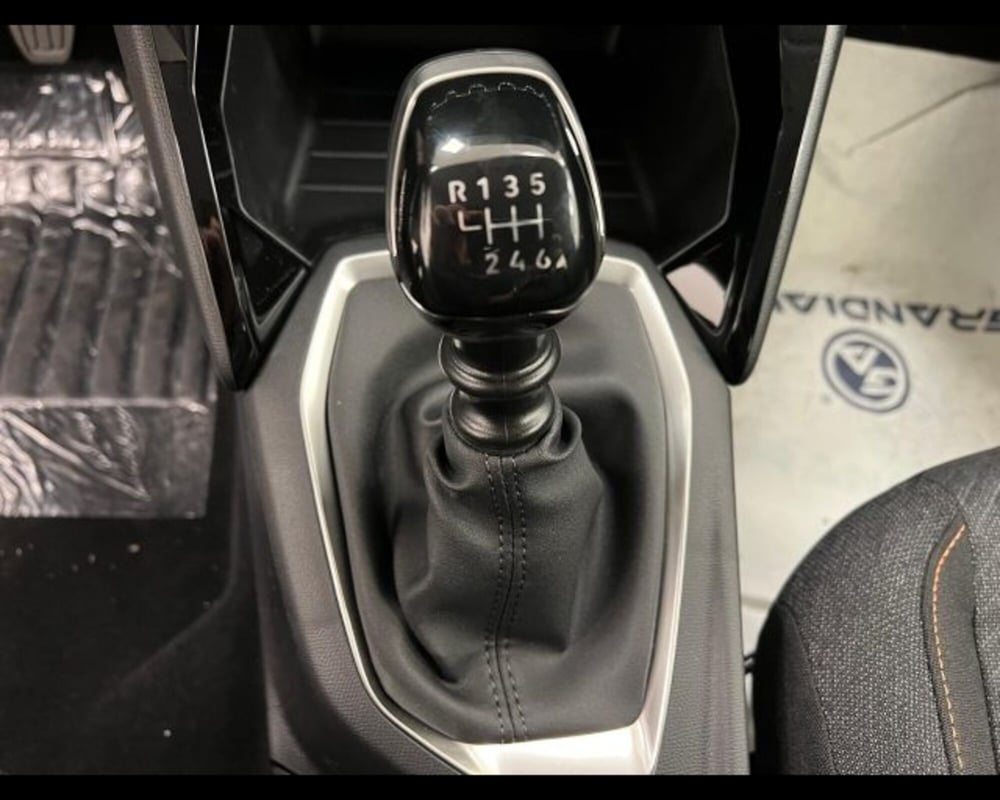 Peugeot 208 nuova a Alessandria (20)