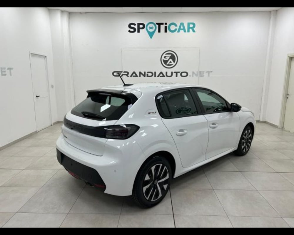 Peugeot 208 nuova a Alessandria (7)