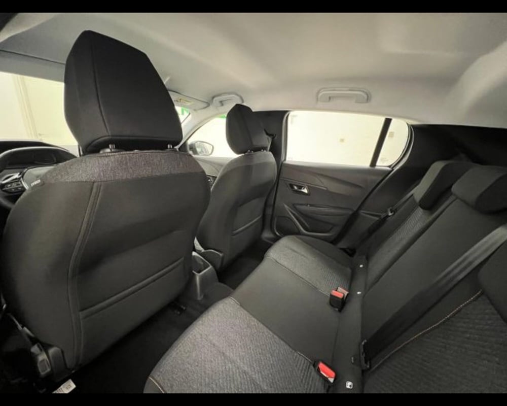 Peugeot 208 nuova a Alessandria (14)