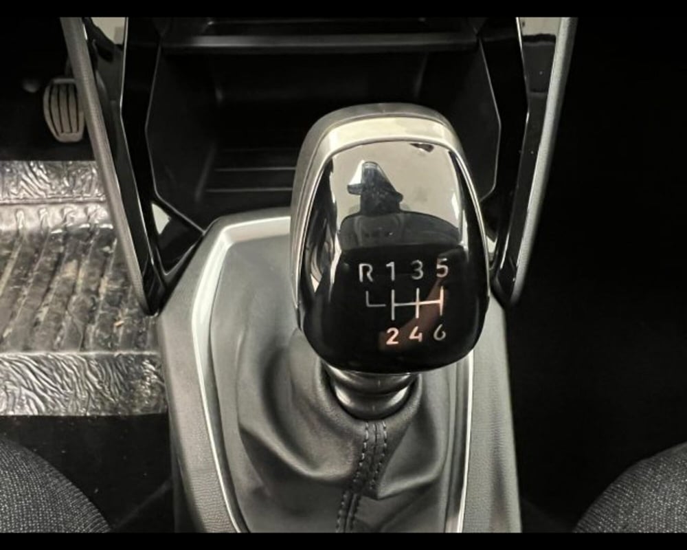 Peugeot 208 nuova a Alessandria (16)