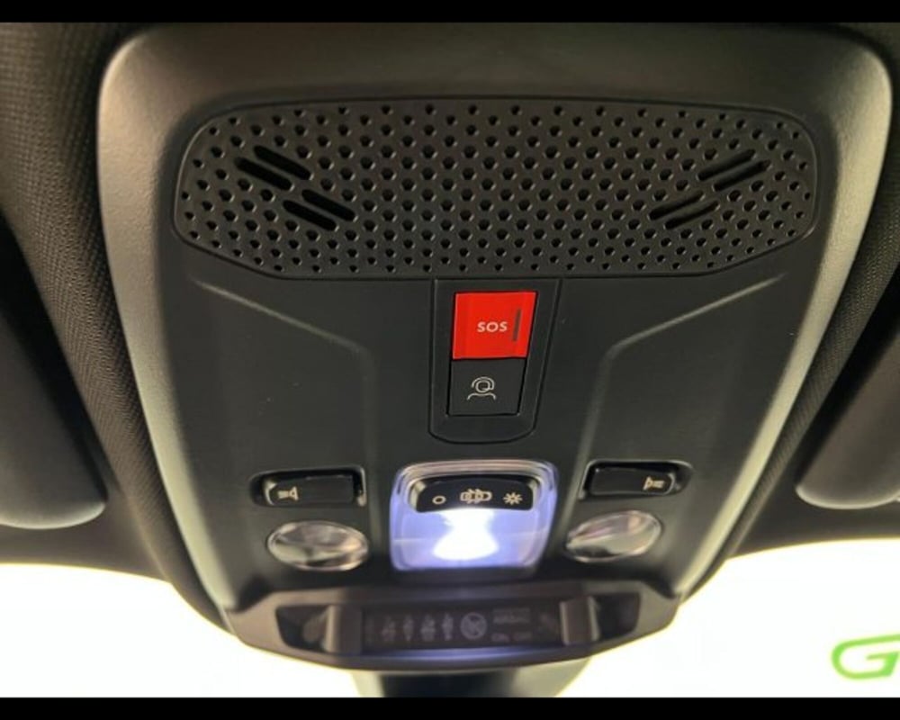 Peugeot 2008 nuova a Alessandria (10)