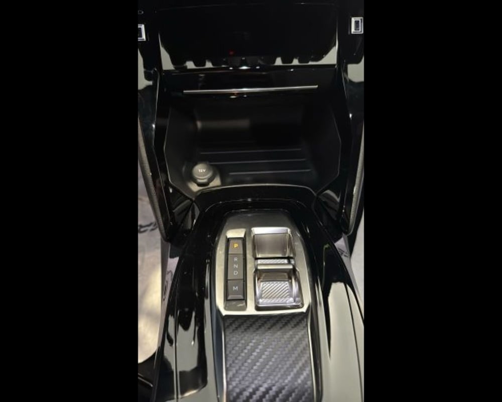 Peugeot 2008 nuova a Alessandria (13)