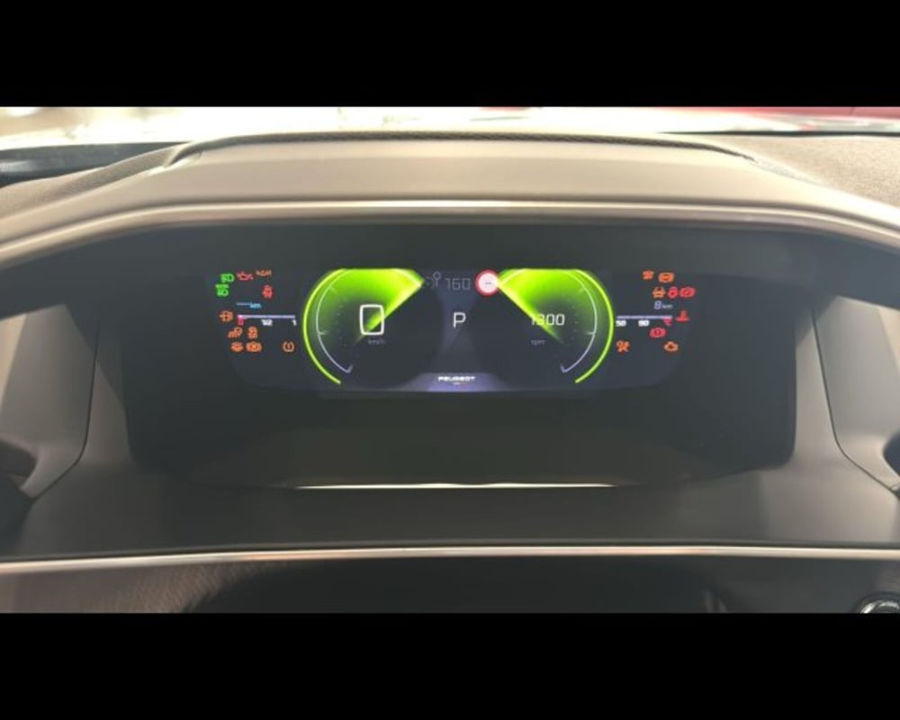 Peugeot 2008 nuova a Alessandria (15)
