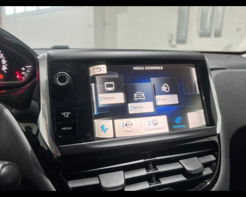 Peugeot 208 usata a Alessandria (9)