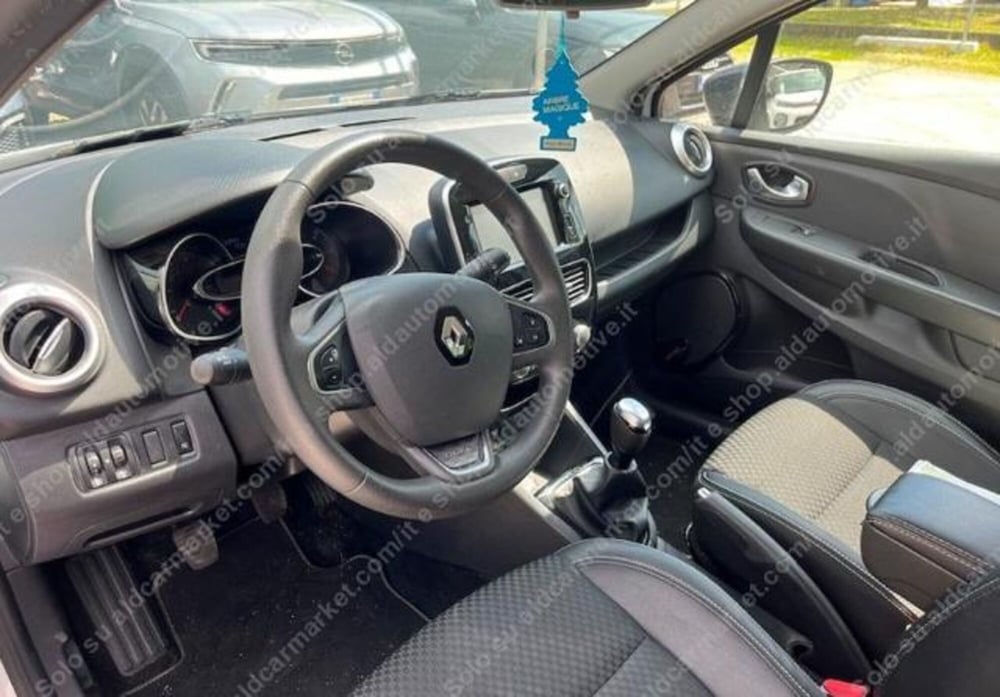 Renault Clio usata a Lecce (2)