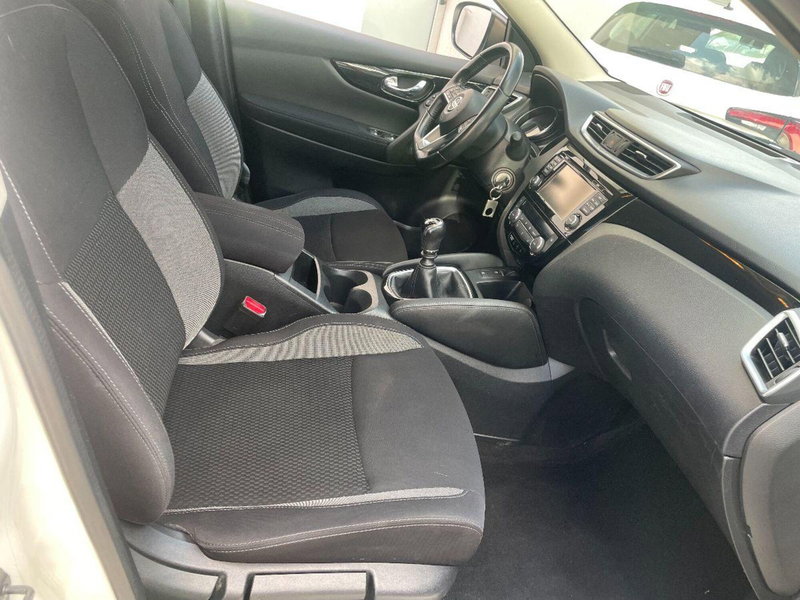 Nissan Qashqai usata a Lecce (17)