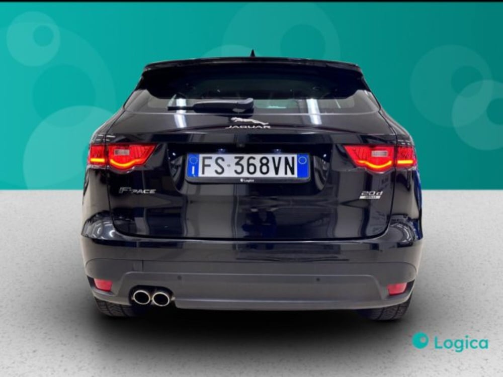 Jaguar F-Pace usata a Torino (3)
