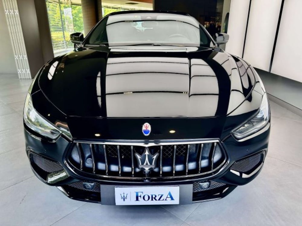 Maserati Ghibli usata a Torino (2)