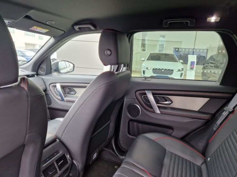 Land Rover Discovery Sport usata a Livorno (10)