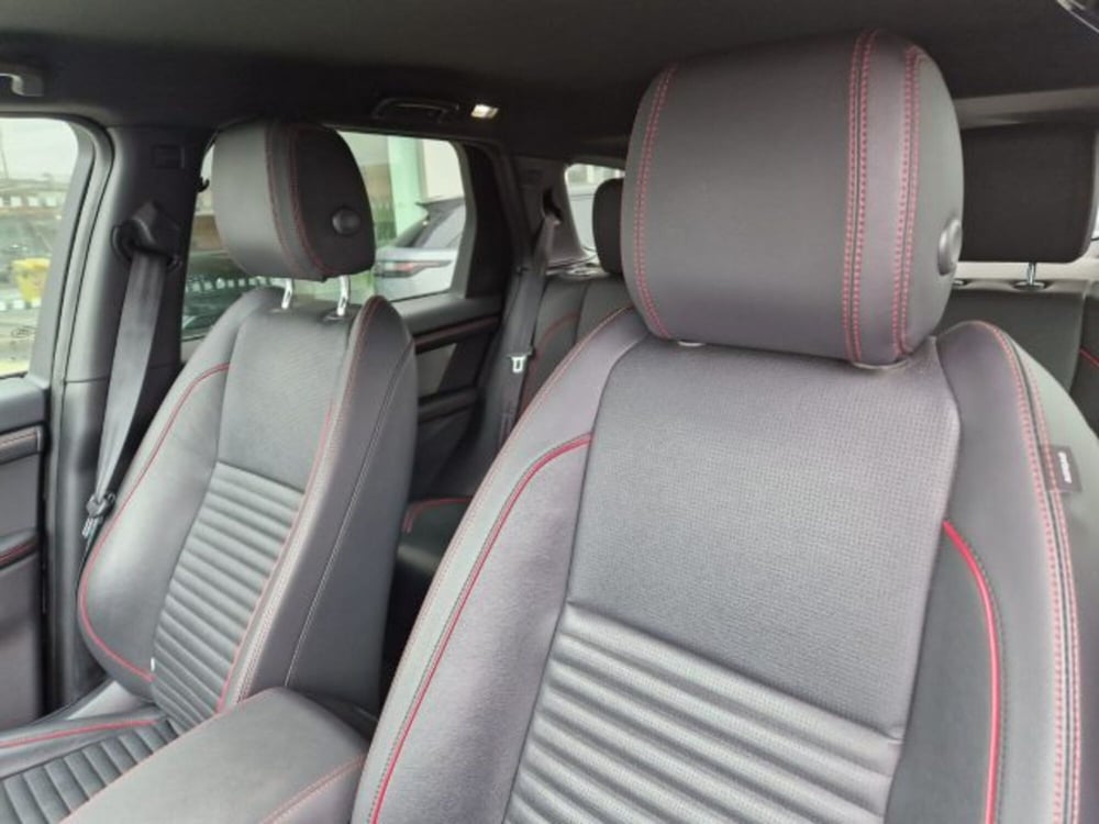 Land Rover Discovery Sport usata a Livorno (7)
