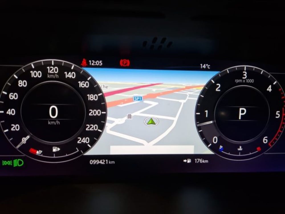 Land Rover Range Rover Sport usata a Livorno (10)