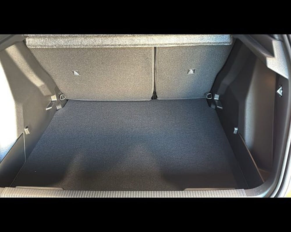 Peugeot 2008 nuova a Alessandria (18)
