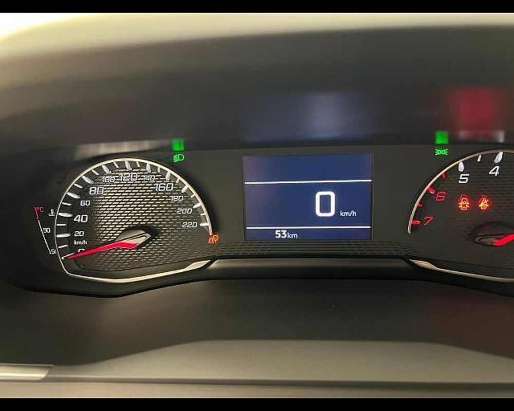 Peugeot 208 nuova a Alessandria (13)