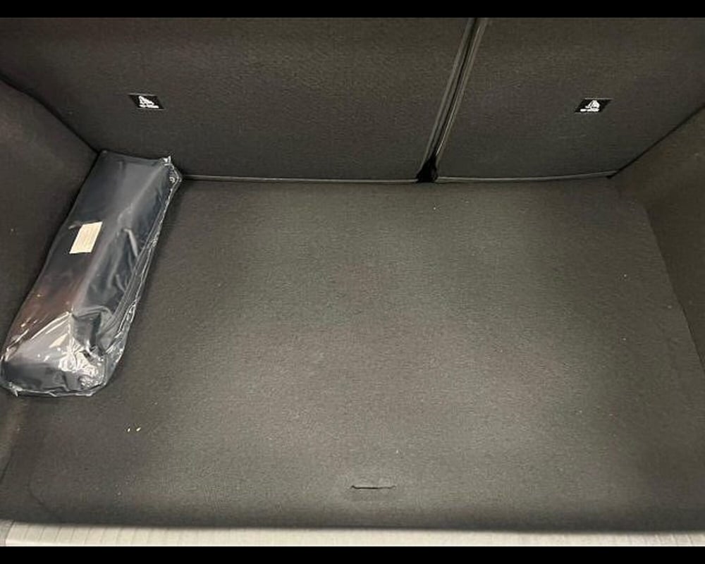 Peugeot 208 nuova a Alessandria (9)