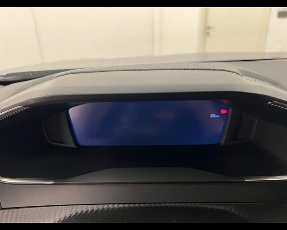 Peugeot 2008 nuova a Alessandria (14)