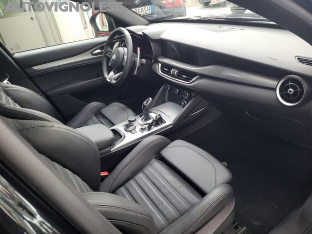 Alfa Romeo Stelvio usata a Modena (6)