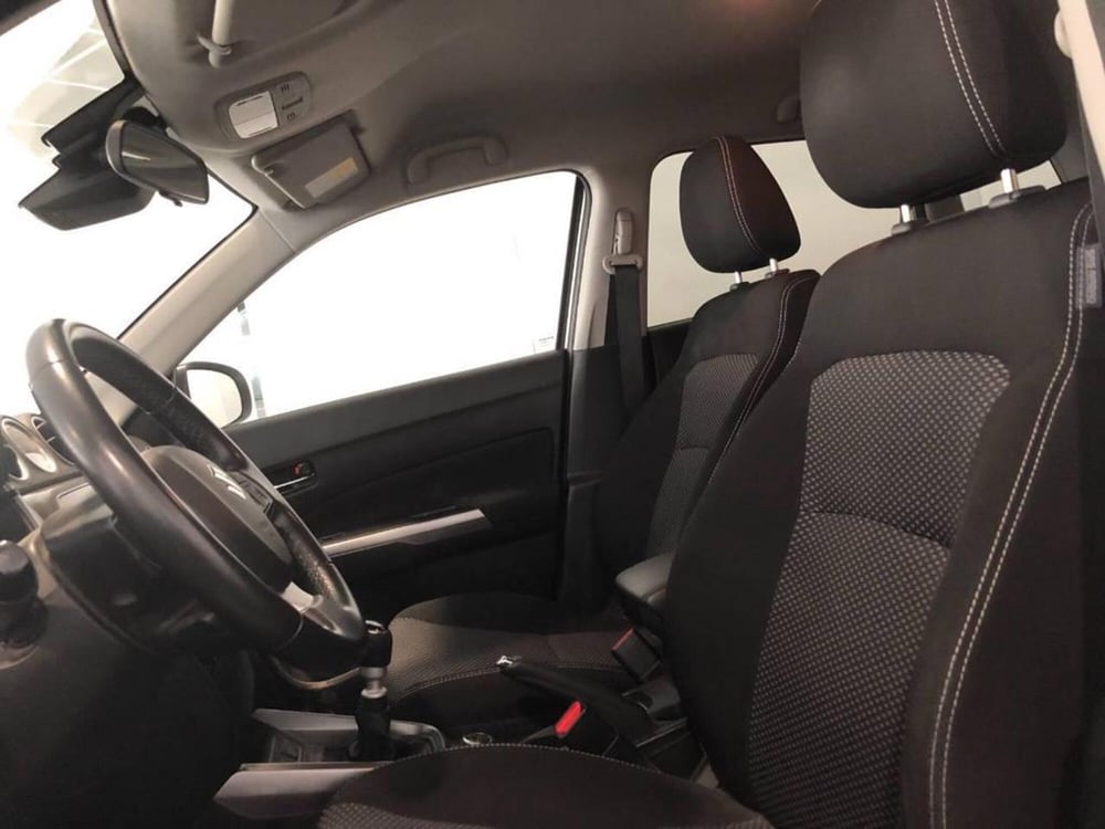 Suzuki Vitara usata a Torino (10)