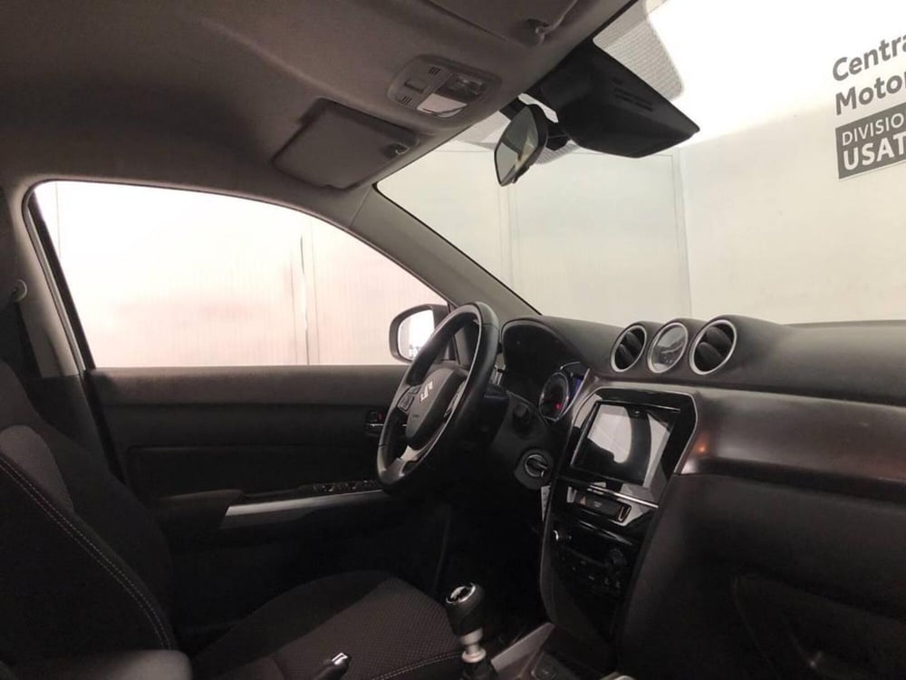 Suzuki Vitara usata a Torino (8)