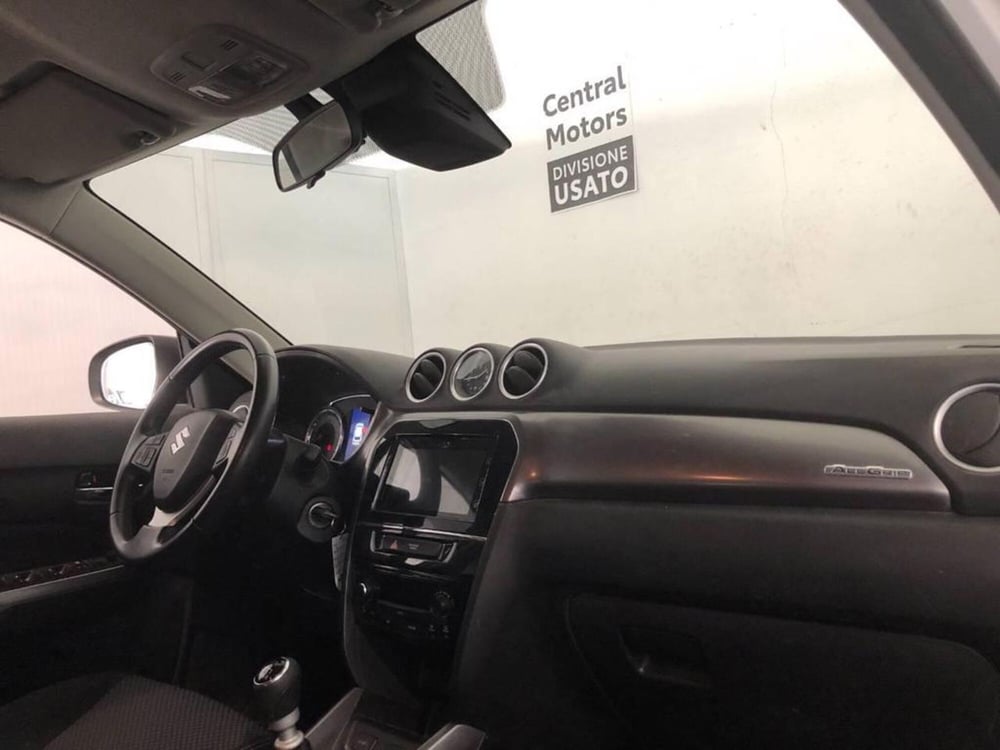 Suzuki Vitara usata a Torino (9)