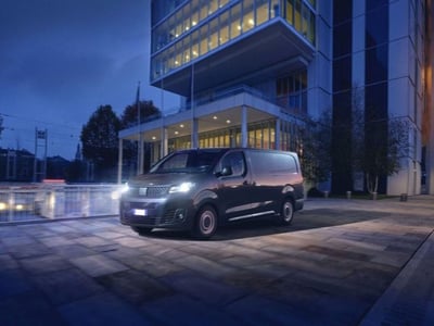 Fiat Scudo Furgone ce 2.0 bluehdi 145cv L3H1 no S&amp;S del 2024 usata a Rho