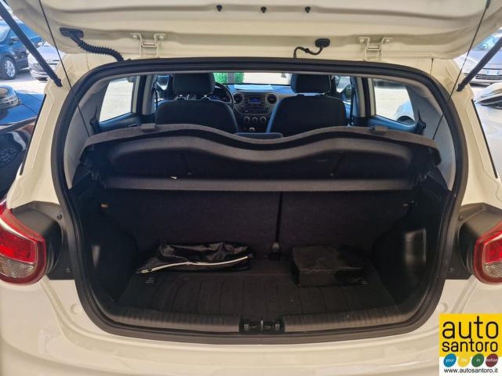 Hyundai i10 usata a Salerno (14)
