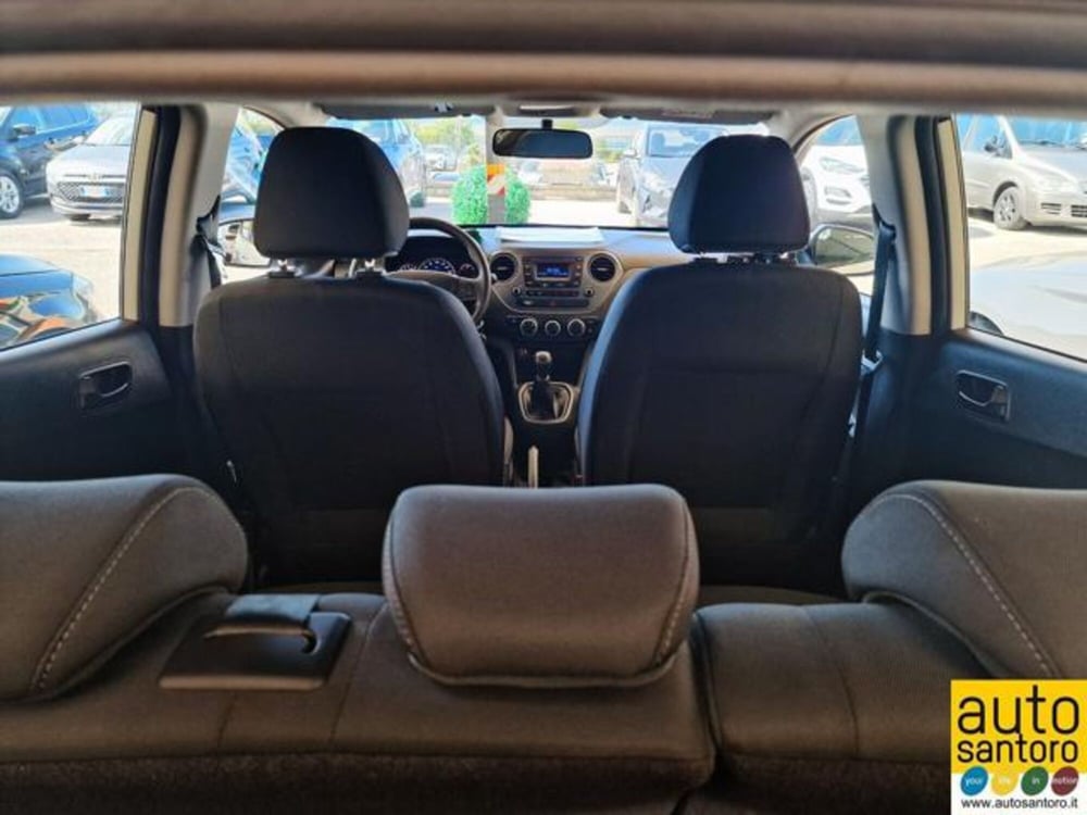 Hyundai i10 usata a Salerno (15)