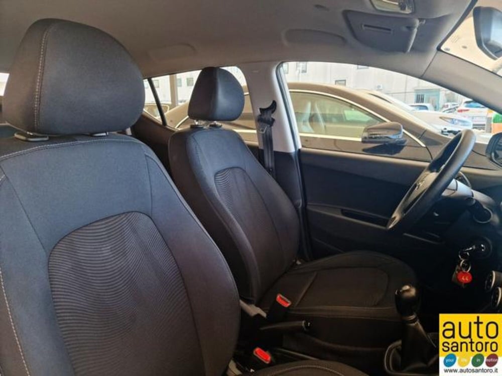 Hyundai i10 usata a Salerno (19)