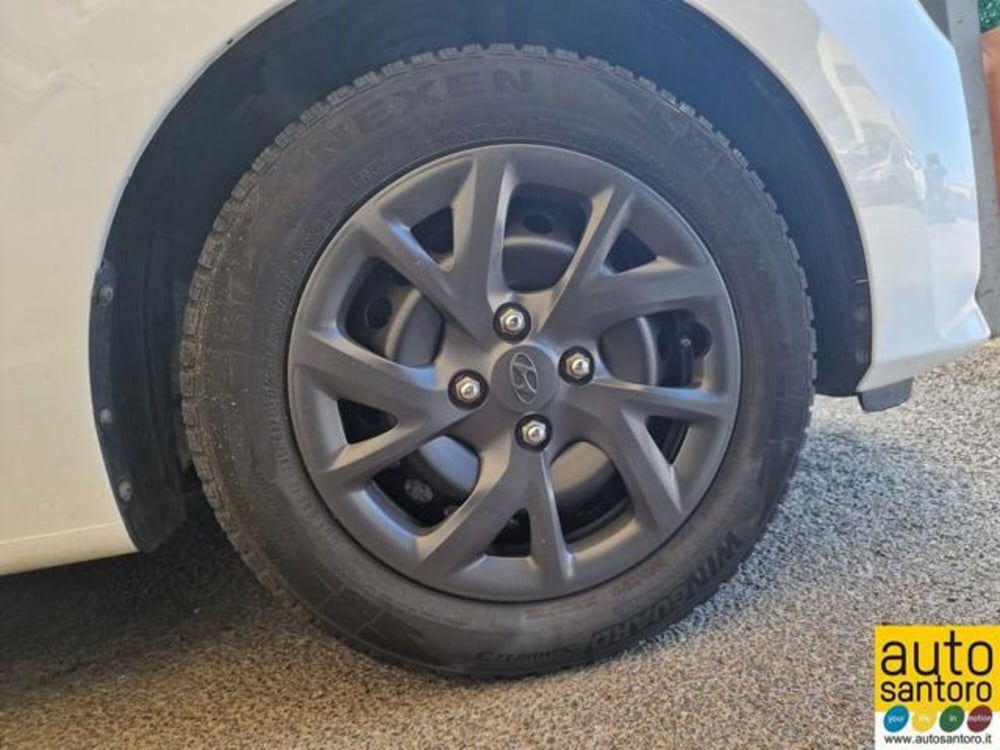 Hyundai i10 usata a Salerno (4)