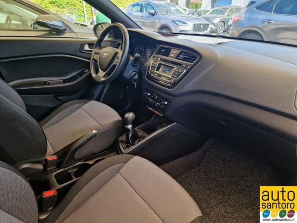 Hyundai i20 usata a Salerno (18)