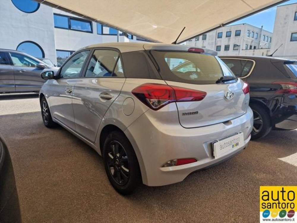 Hyundai i20 usata a Salerno (7)