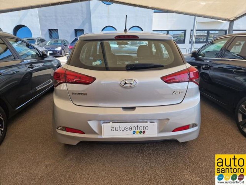 Hyundai i20 usata a Salerno (9)