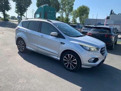 Ford Kuga 1.5 TDCI 120 CV S&amp;S 2WD ST-Line del 2018 usata a Massarosa