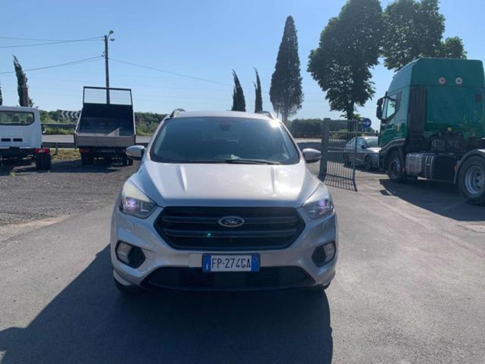 Ford Kuga usata a Lucca (3)