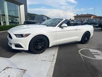Ford Mustang Cabrio Convertible 2.3 EcoBoost aut. del 2015 usata a Massarosa