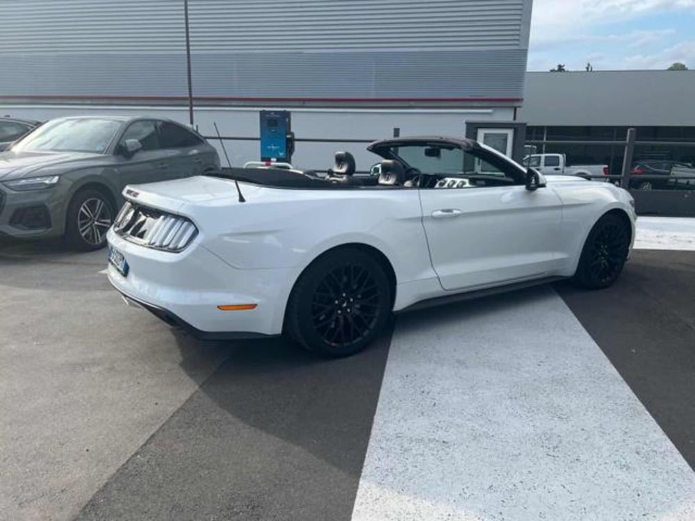 Ford Mustang Cabrio usata a Lucca (6)