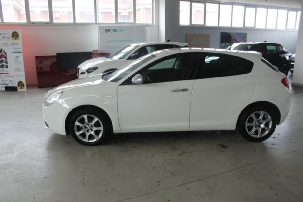 Alfa Romeo Giulietta usata a Terni (3)