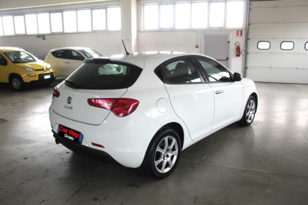 Alfa Romeo Giulietta usata a Terni (4)