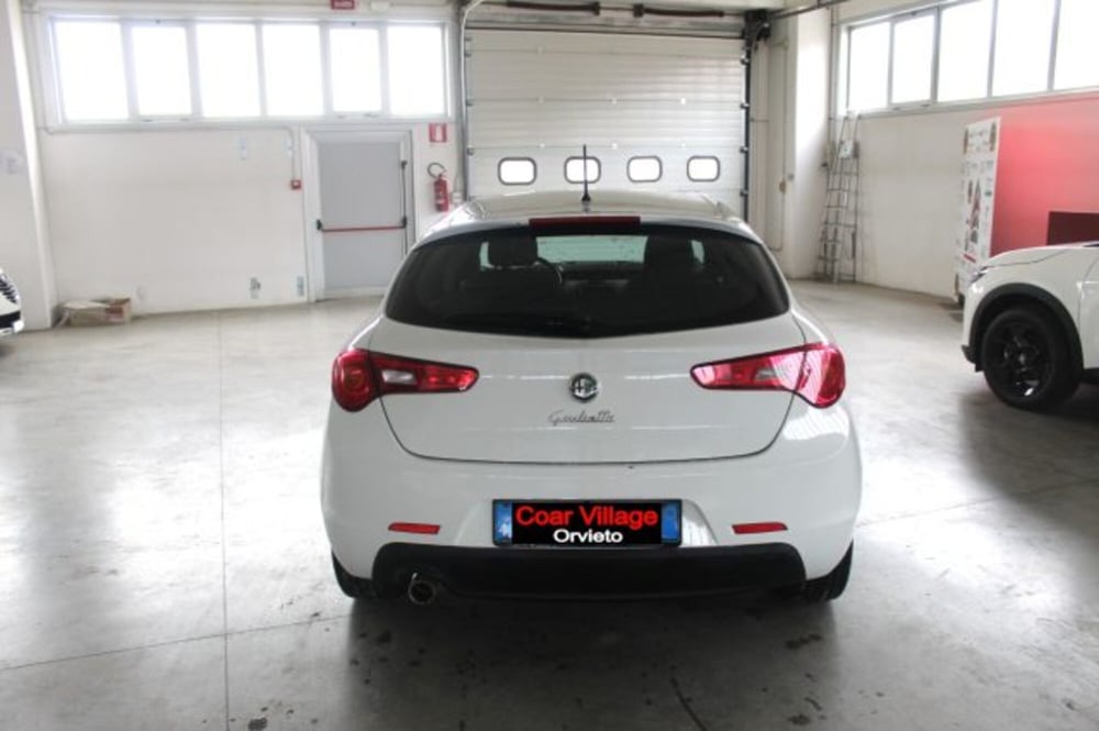 Alfa Romeo Giulietta usata a Terni (5)